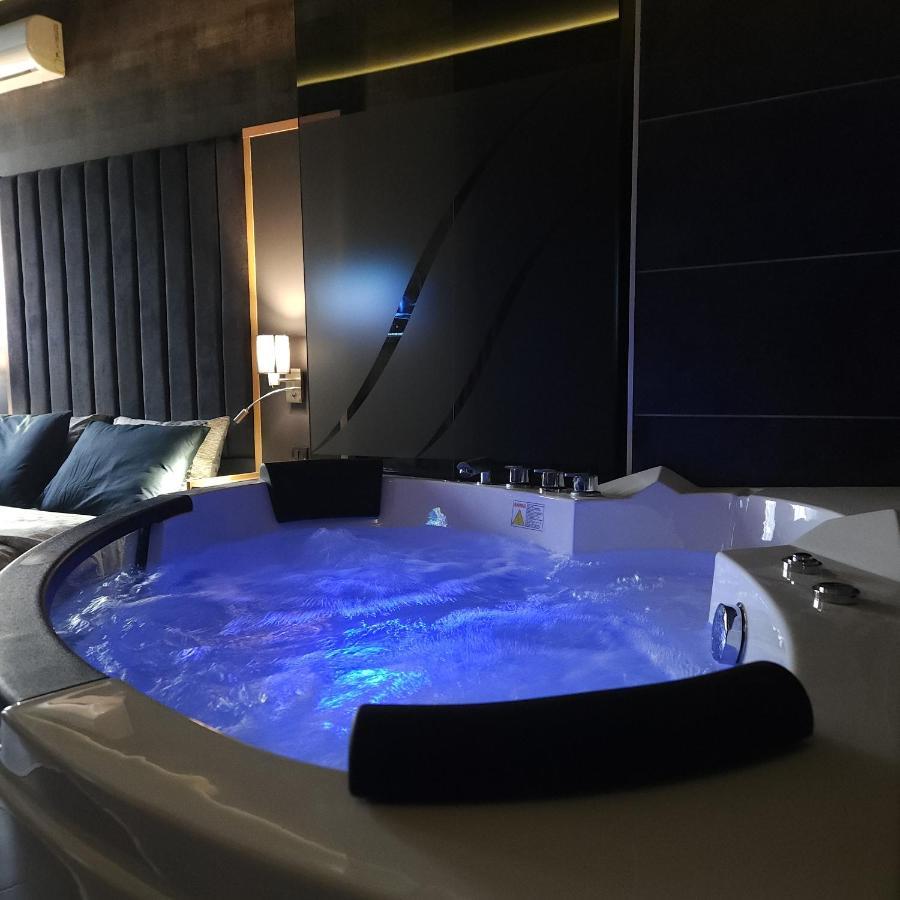In Club Aparthotel Vrnjačka Banja Εξωτερικό φωτογραφία