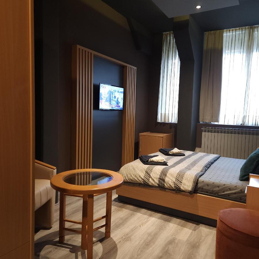 In Club Aparthotel Vrnjačka Banja Εξωτερικό φωτογραφία