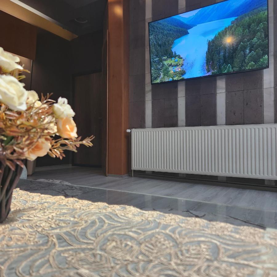 In Club Aparthotel Vrnjačka Banja Εξωτερικό φωτογραφία