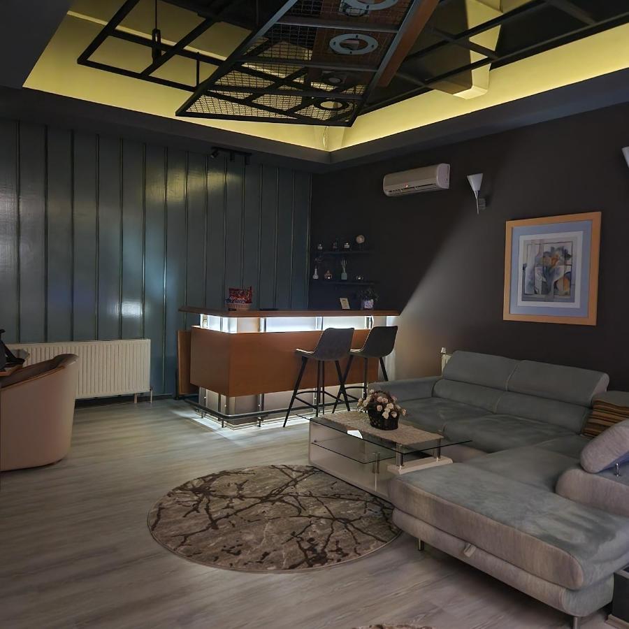 In Club Aparthotel Vrnjačka Banja Εξωτερικό φωτογραφία
