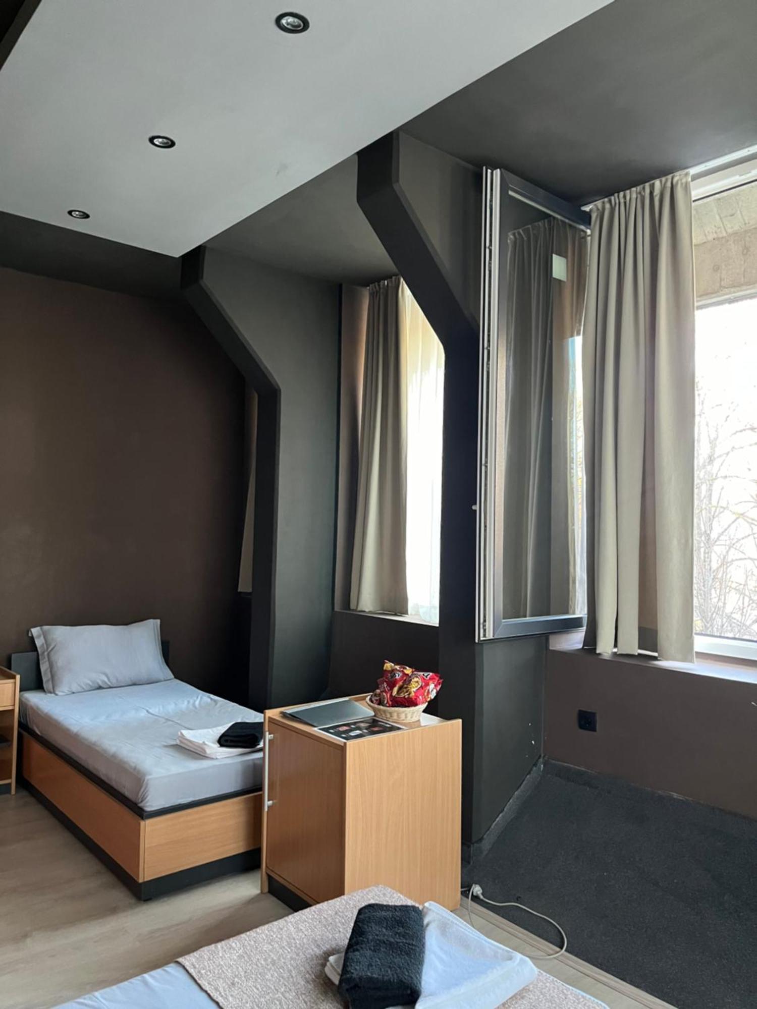 In Club Aparthotel Vrnjačka Banja Εξωτερικό φωτογραφία